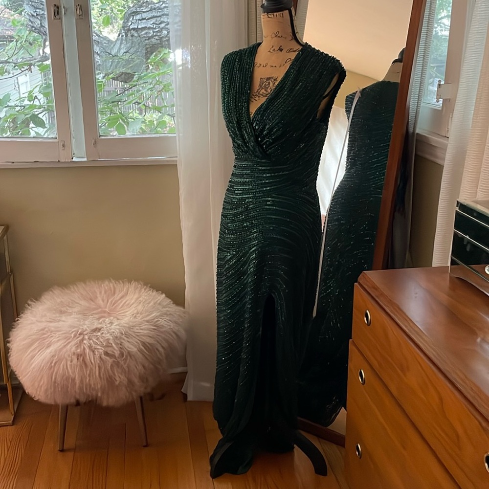 Mac Duggal emerald green formal beaded gown.